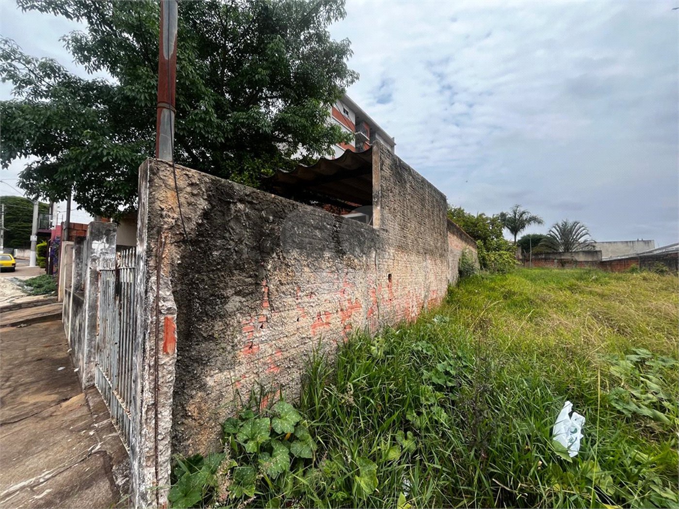 Casa à venda com 4 quartos, sendo 2 suítes,  em Vila São José, Itapetininga, SP