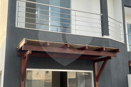 Casa à venda com 3 quartos, sendo 2 suítes, em Taperapuan, Porto Seguro, BA