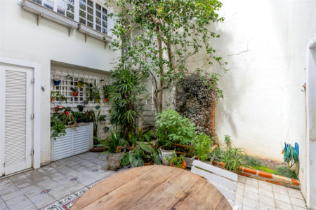Sobrado à venda com 4 quartos, sendo 3 suítes, em Vila Cruzeiro, São Paulo, SP