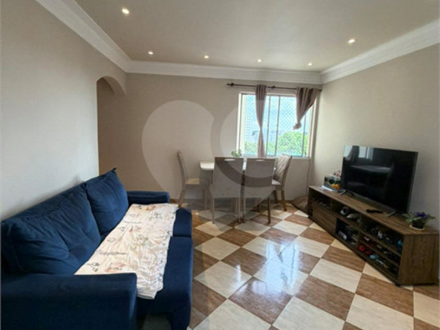 Apartamento à venda com 2 quartos em Parque Maria Domitila, São Paulo, SP