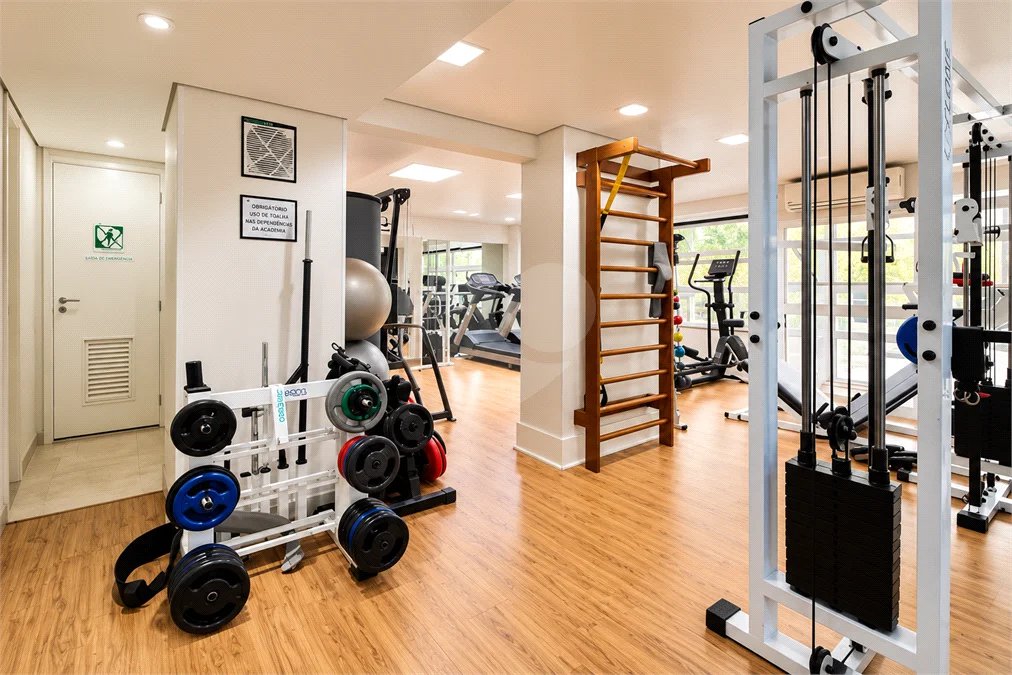 Vila Olímpia - | 128 m² | 3 Suítes | 4 Vagas - Condomínio Clube