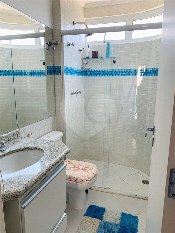 Apartamento à venda com 3 quartos, sendo 2 suítes,  em Riviera de São Lourenço, Bertioga, SP