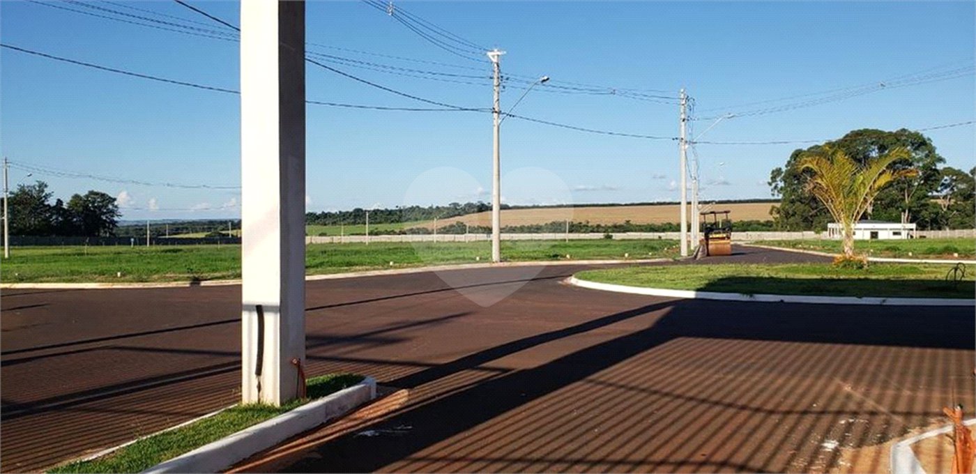 Terreno para venda no Condomínio fechado Recanto do Sabiá