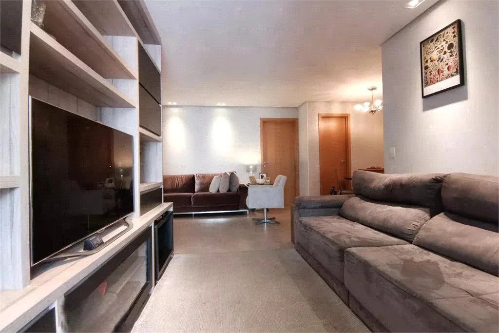 Apartamento à venda com 3 quartos, sendo 1 suíte, em Morumbi, São Paulo, SP