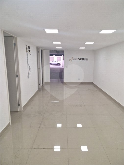 PRÉDIO COMERCIAL PRÓXIMO A FARIA LIMA - SUPER REFORMADO