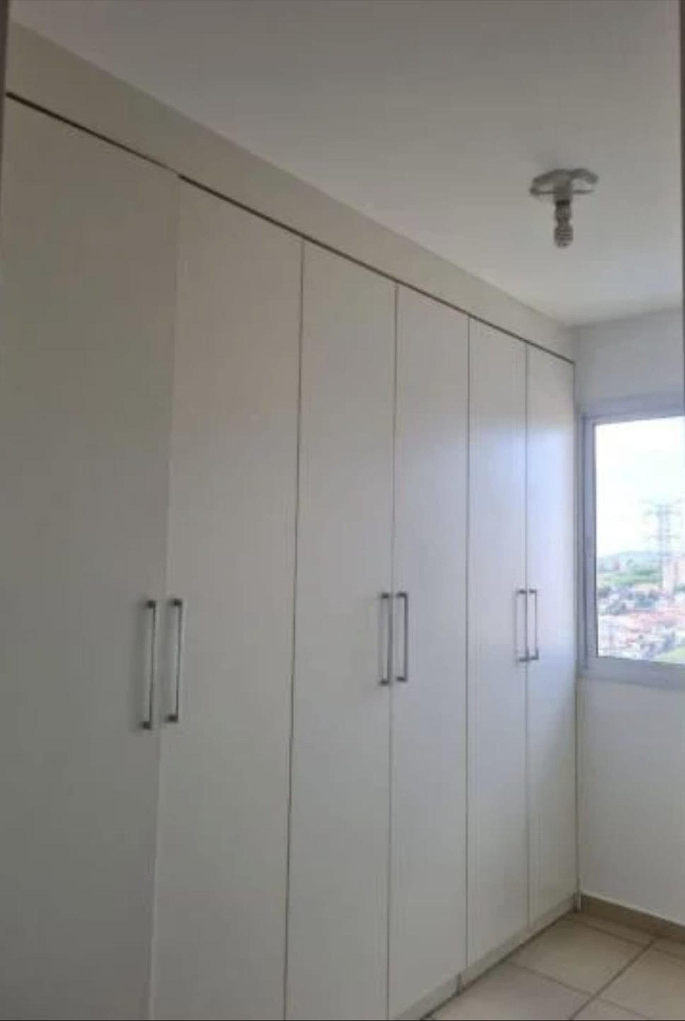 Apartamento à venda com 3 quartos, sendo 1 suíte,  em Cidade São Francisco, São Paulo, SP