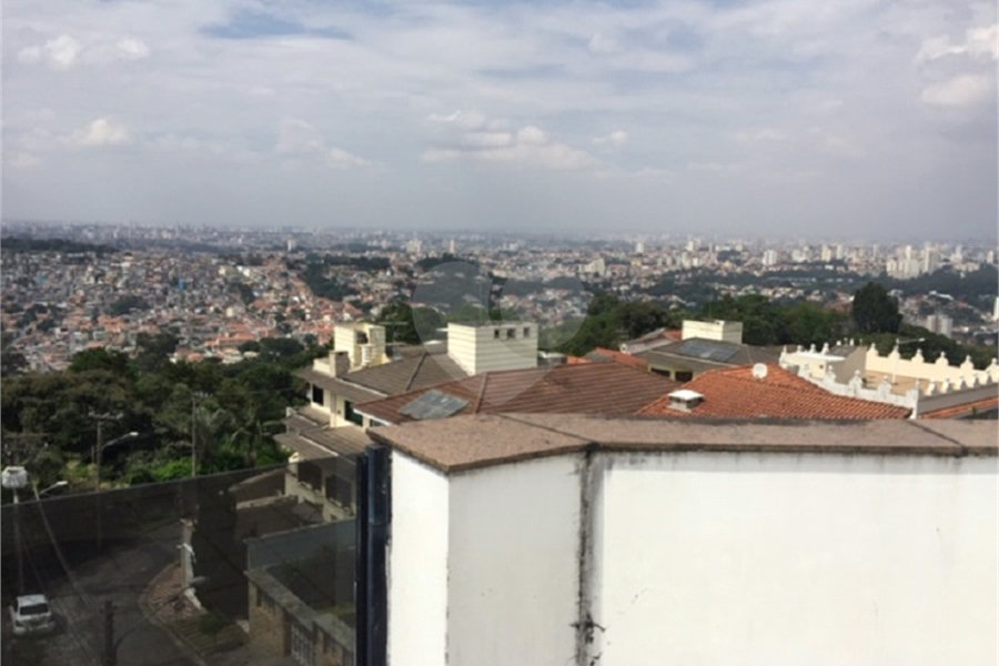 Sobrado à venda com 5 quartos, sendo 2 suítes,  em Tremembé, São Paulo, SP