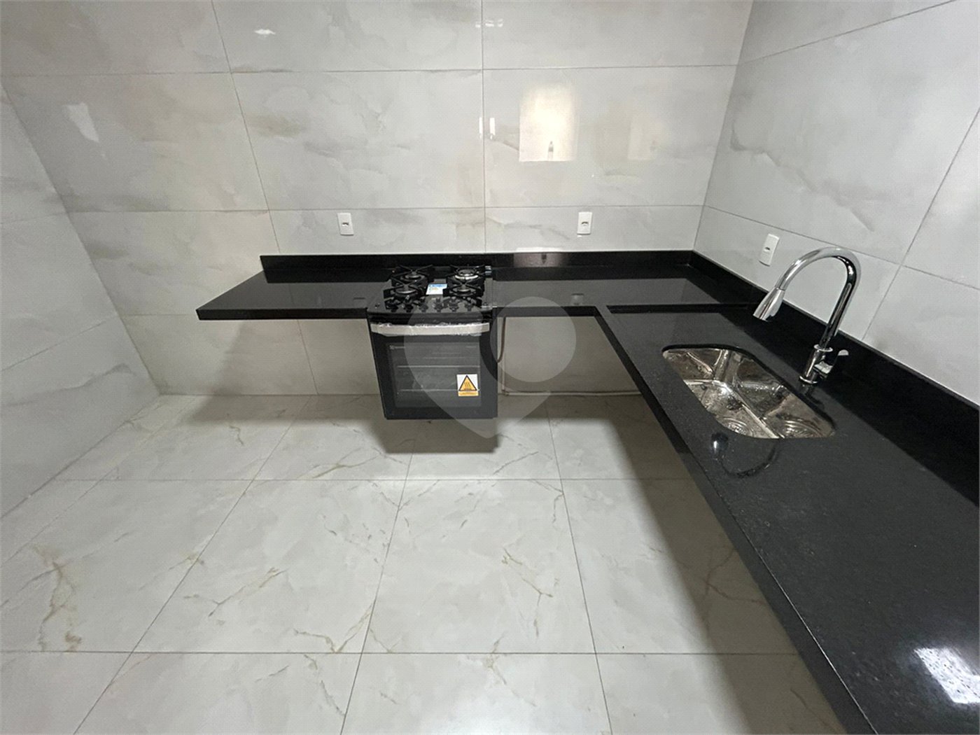 Apartamento à venda com 3 quartos, sendo 1 suíte,  em Jardim Judith, Sorocaba, SP
