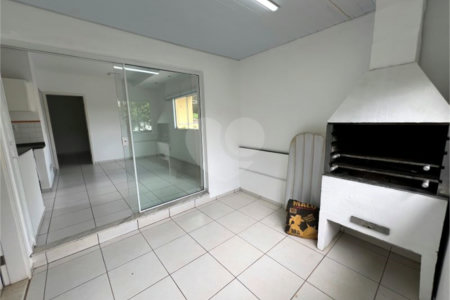Casa à venda ou para alugar com 4 quartos, sendo 3 suítes, no condomínio Estância Marambaia, Vinhedo - SP