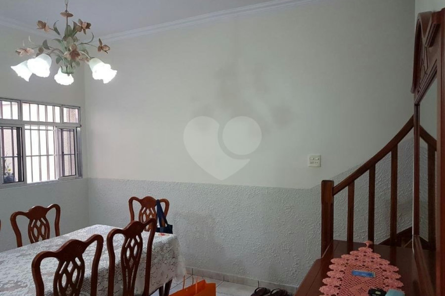 Sobrado à venda com 2 quartos em Santana, São Paulo, SP