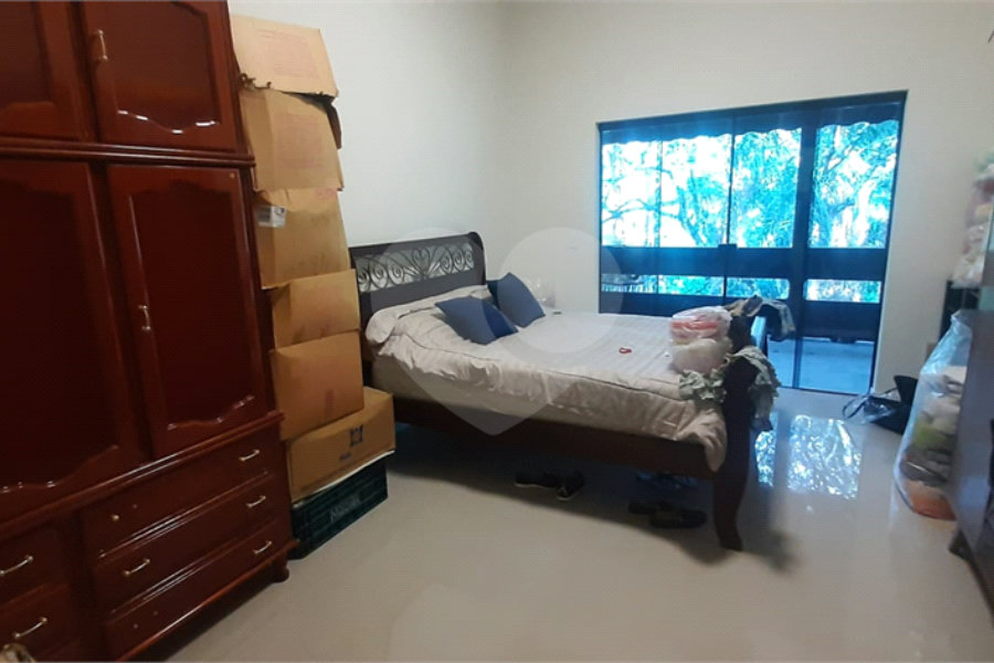 Casa à venda ou para alugar com 5 quartos, sendo 4 suítes, no condomínio Sausalito, Mairiporã - SP