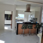 Casa à venda com 4 quartos, sendo 1 suíte, no condomínio Clube Florada Suzano, Suzano - SP
