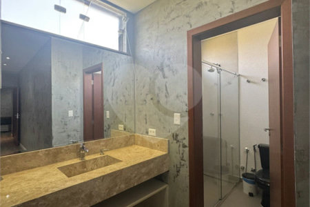 Casa à venda com 3 suítes no condomínio Aruã, Mogi das Cruzes - SP