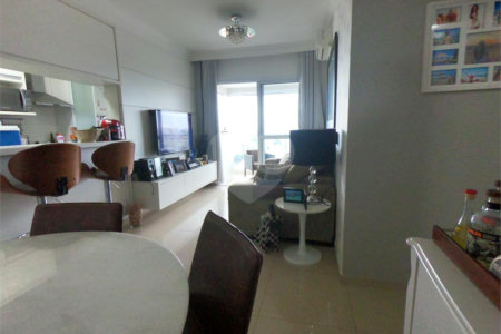 Apartamento à venda com 2 quartos, sendo 1 suíte, em Vila Alexandria, São Paulo, SP