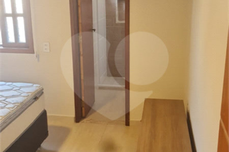 Casa em condomínio à venda com 2 quartos, sendo 1 suíte,  em Ogiva, Cabo Frio, RJ
