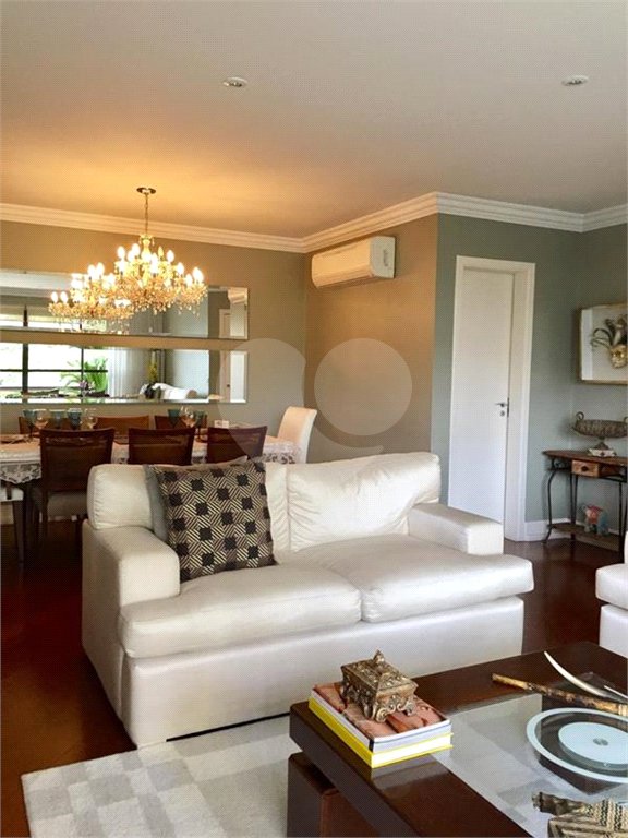 Apartamento à venda com 3 suítes em Vila Suzana, São Paulo, SP