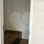 Apartamento à venda com 4 quartos, sendo 1 suíte,  em Jardim Ampliação, São Paulo, SP