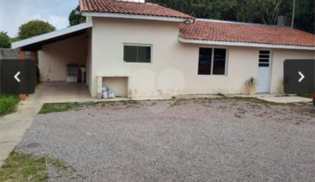Chácara à venda ou para alugar com 4 quartos, sendo 1 suíte,  em Vila Omízollo, Louveira, SP