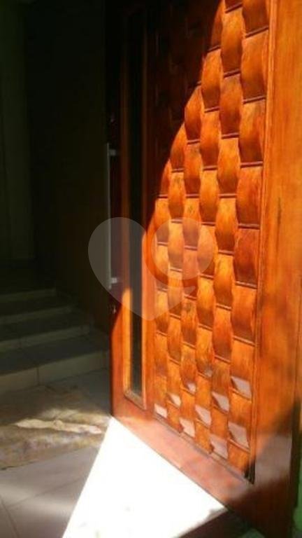 Casa à venda com 3 quartos, sendo 1 suíte, em Horto, São Paulo, SP