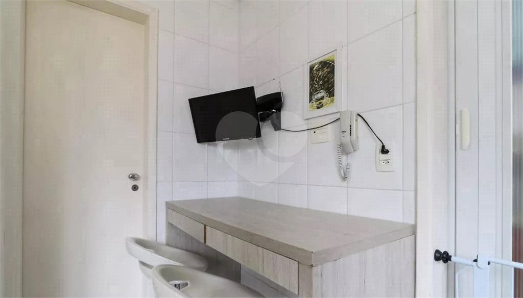 Apartamento à venda com 3 suítes em Vila Ipojuca, São Paulo, SP