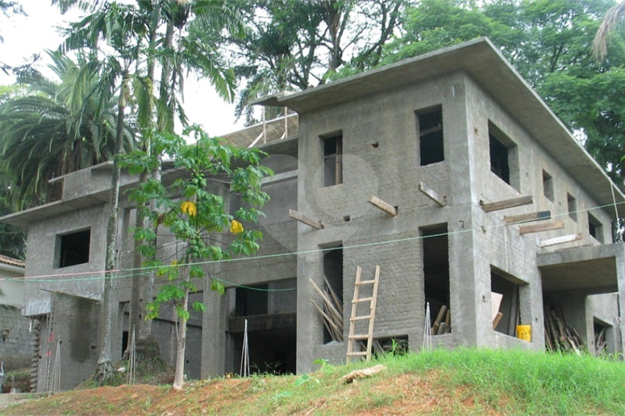 Casa à venda com 4 suítes em Jardim Floresta, São Paulo, SP