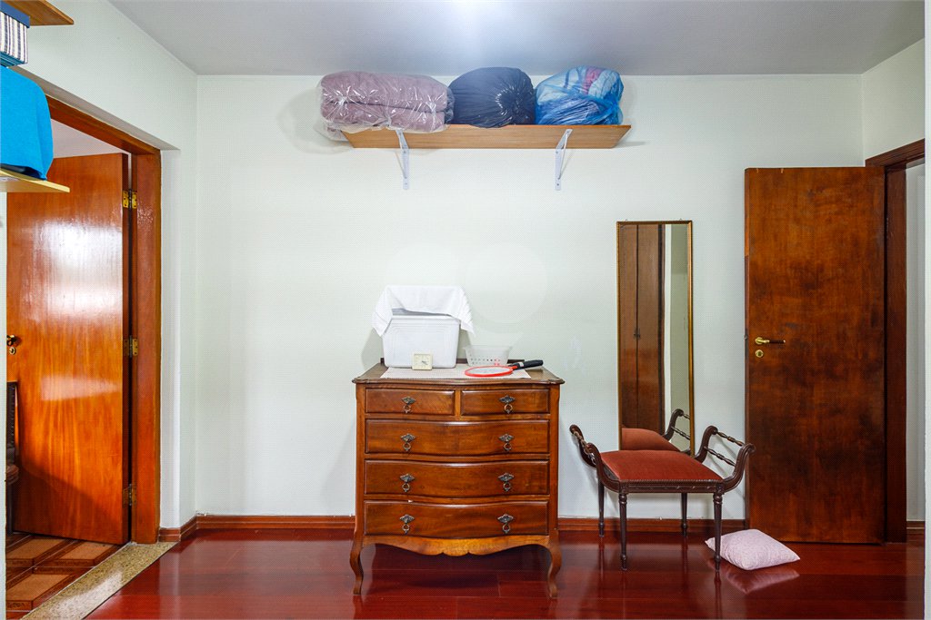 Sobrado à venda com 3 quartos em Butantã, São Paulo, SP