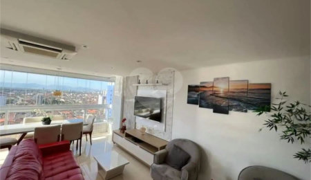 Duplex à venda com 3 suítes em Caiçara, Praia Grande, SP