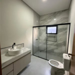 Casa à venda com 3 quartos, sendo 1 suíte, no condomínio Lagos D´icaraí, Salto - SP