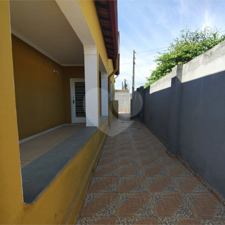 Casa à venda com 3 quartos, sendo 1 suíte, em Vila Assis, Sorocaba, SP
