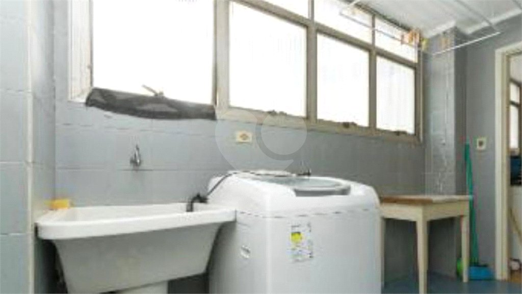 Apartamento à venda com 4 quartos, sendo 1 suíte, em Cambuci, São Paulo, SP