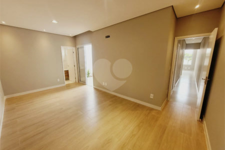 Casa à venda com 3 quartos, sendo 1 suíte, em Jardim Bom Sucesso, Indaiatuba, SP
