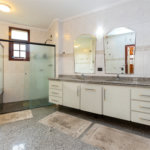 Casa à venda com 5 quartos, sendo 3 suítes,  no condomínio Residencial Morumbi, São Paulo - SP