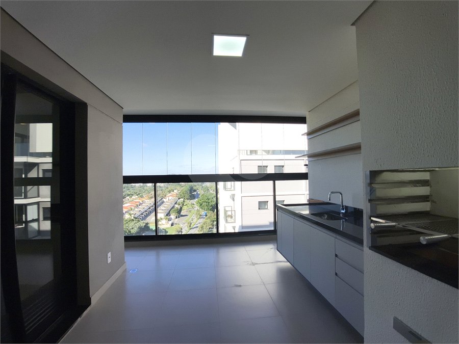 Apartamento à venda com 4 quartos, sendo 2 suítes,  em Além Ponte, Sorocaba, SP