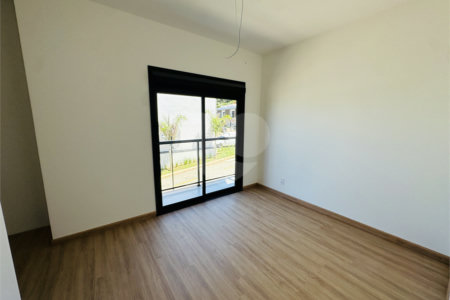 Casa à venda ou para alugar com 3 suítes no condomínio Mont Blanc Village, Vinhedo - SP
