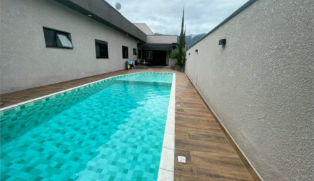 Casa à venda com 4 quartos, sendo 2 suítes,  em Morada da Praia, Bertioga, SP