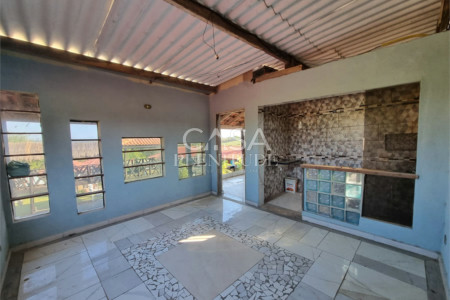 Sítio à venda com 6 quartos, sendo 2 suítes, em Área Rural de Alambari, Alambari, SP