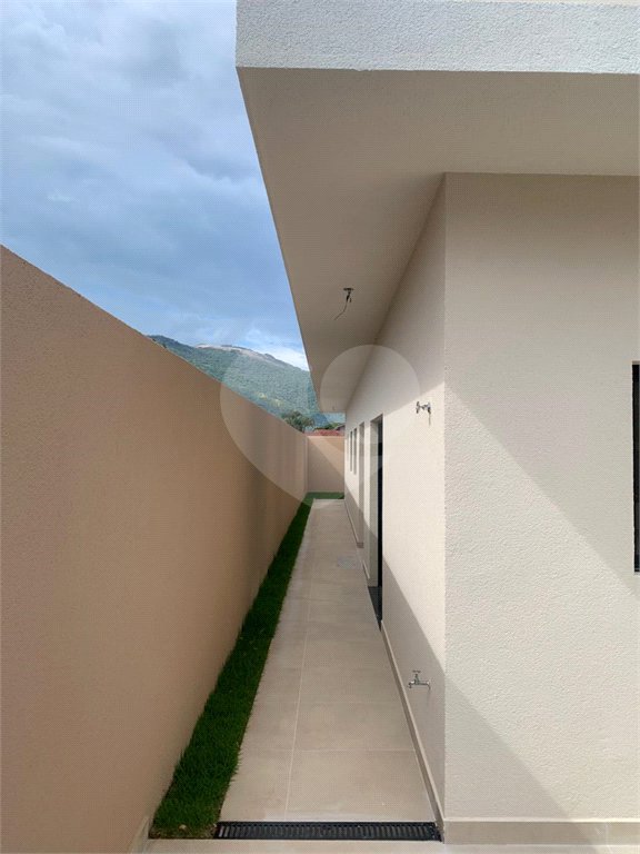Casa à venda com 3 suítes em Vila Petrópolis, Atibaia, SP