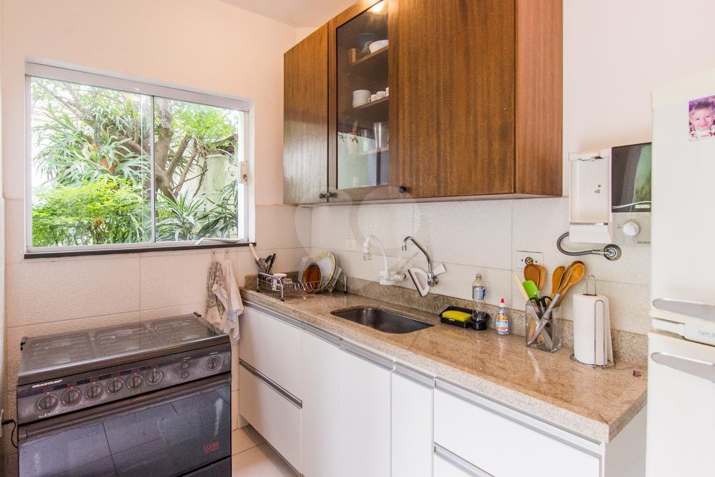 Sobrado à venda com 3 quartos, sendo 1 suíte, em Brooklin, São Paulo, SP