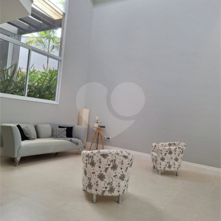 Casa à venda com 4 quartos, sendo 2 suítes, no condomínio Residencial Terras de Vinhedo, Vinhedo - SP