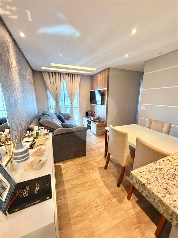 Apartamento à venda com 3 quartos, sendo 1 suíte, em Vila Guilherme, São Paulo, SP