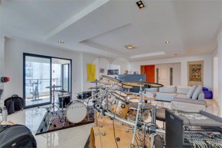 Apartamento à venda com 4 suítes em Alto da Boa Vista, São Paulo, SP