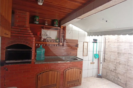 Casa à venda com 3 quartos, sendo 1 suíte, em Campo Grande, Rio de Janeiro, RJ