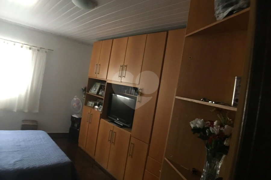 Sobrado à venda com 3 quartos em Parada Inglesa, São Paulo, SP