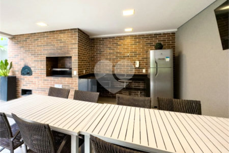 Apartamento à venda com 2 quartos, sendo 1 suíte,  em Vila Olímpia, São Paulo, SP
