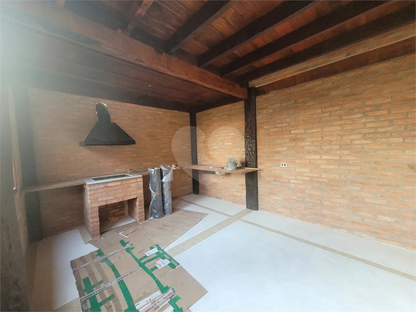 Casa para alugar com 3 quartos, sendo 1 suíte,  em Serra da Cantareira, Mairiporã, SP