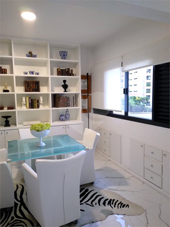Apartamento à venda com 4 suítes em Vila Andrade, São Paulo, SP