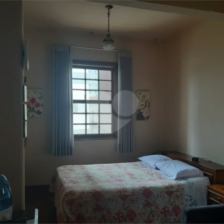 Sobrado à venda com 5 quartos em Santana, São Paulo, SP