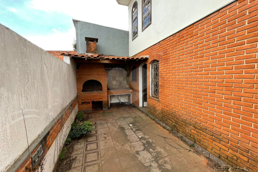 Sobrado à venda com 3 quartos, sendo 2 suítes, em Vila Rosalia, Guarulhos, SP