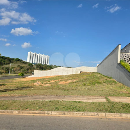 Terreno à venda no condomínio Saint Patrick, Sorocaba - SP