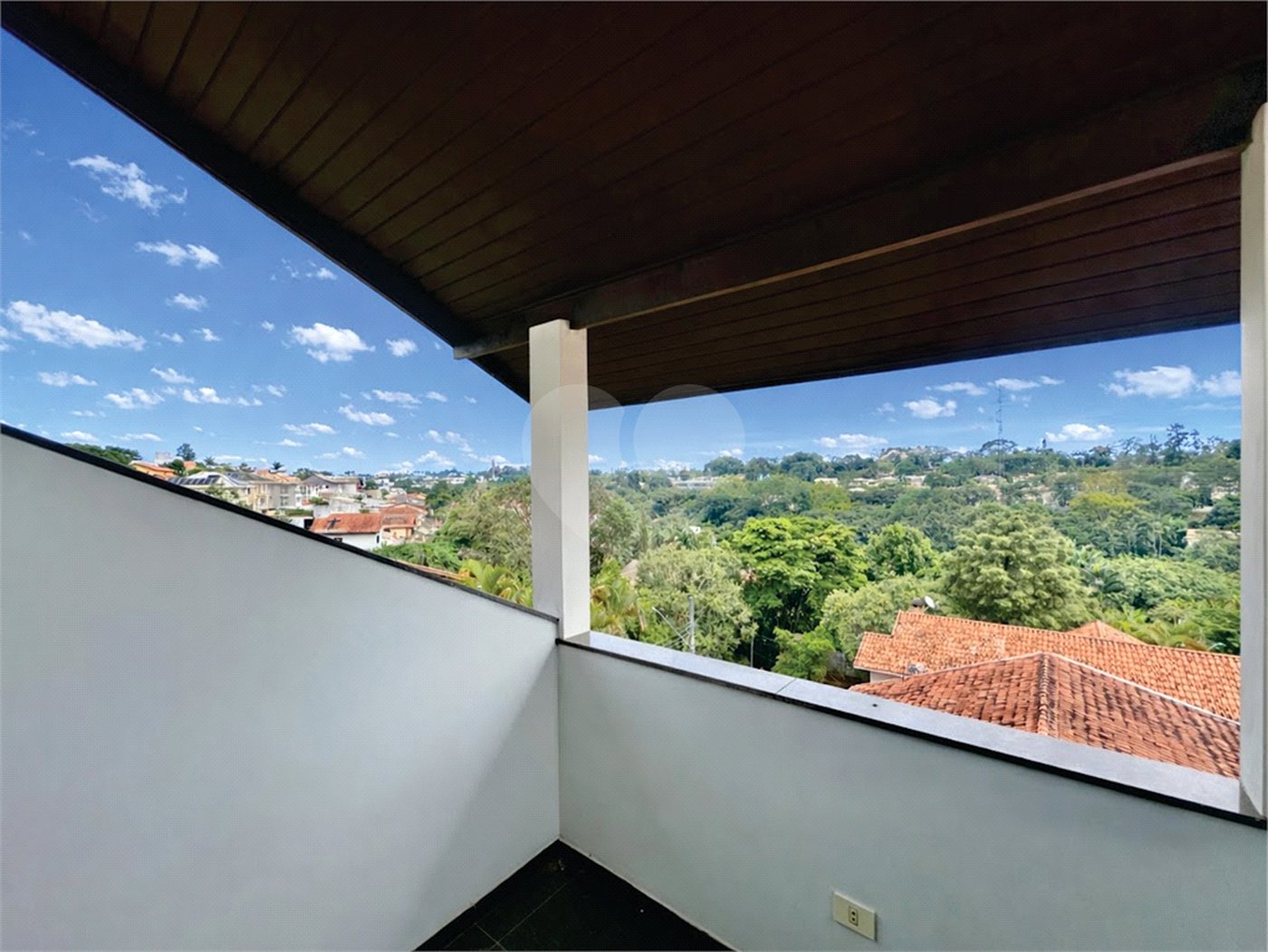 Casa à venda com 4 suítes no condomínio San Diego Park, Cotia - SP